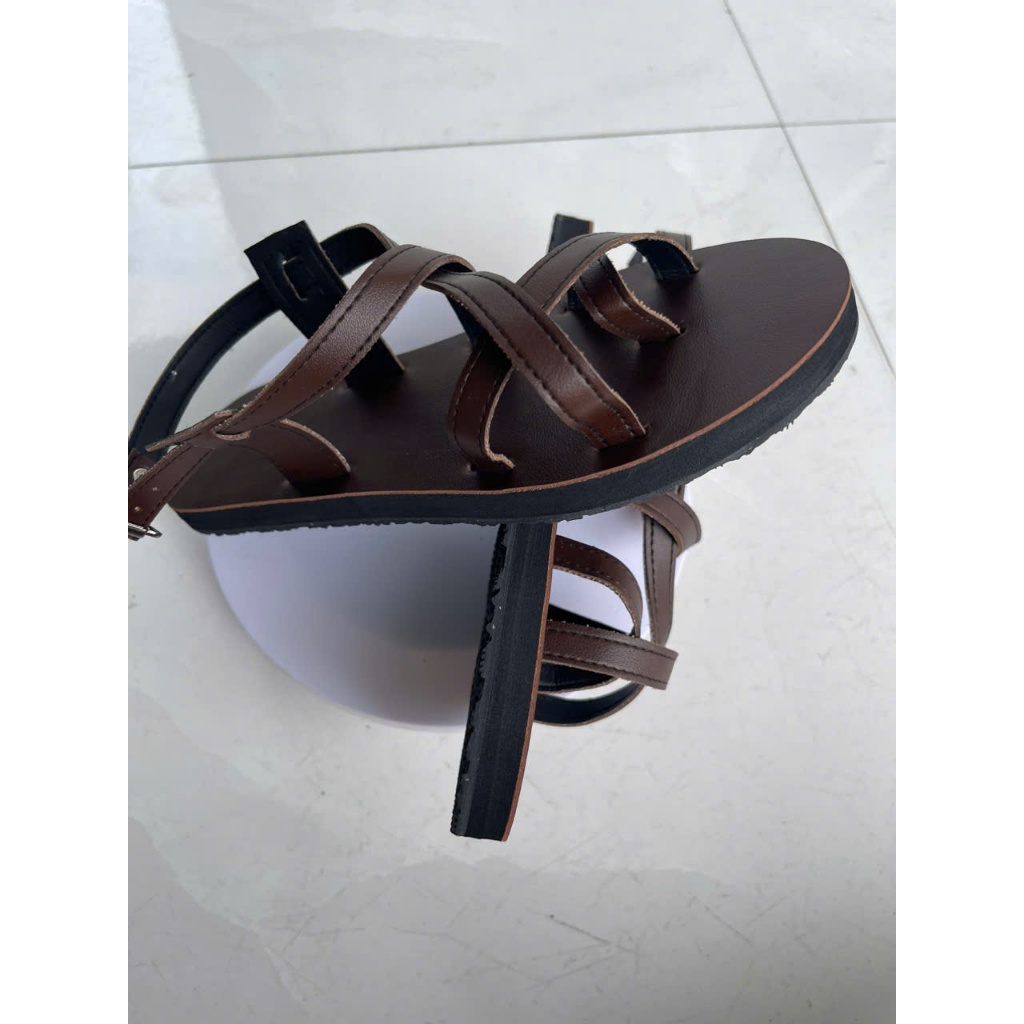 Dép sandal da PU màu nâu – Êm chân, chống trơn trượt, phù hợp đi học, đi chơi