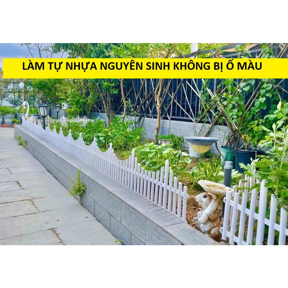 Hàng rào nhựa trắng 60x34cm có chân cắm đất