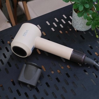 Máy sấy tóc SEKA SK3325 công suất 1400W 2 chế độ gió nóng,lạnh, nhỏ gọn, an toàn, không làm khô tóc