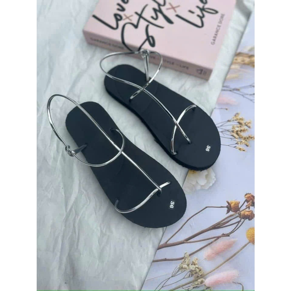 Sandal Nữ Quai Mảnh Ánh Kim – Dép Nữ Thời Trang Hàn Quốc, Tôn Dáng, Êm Chân