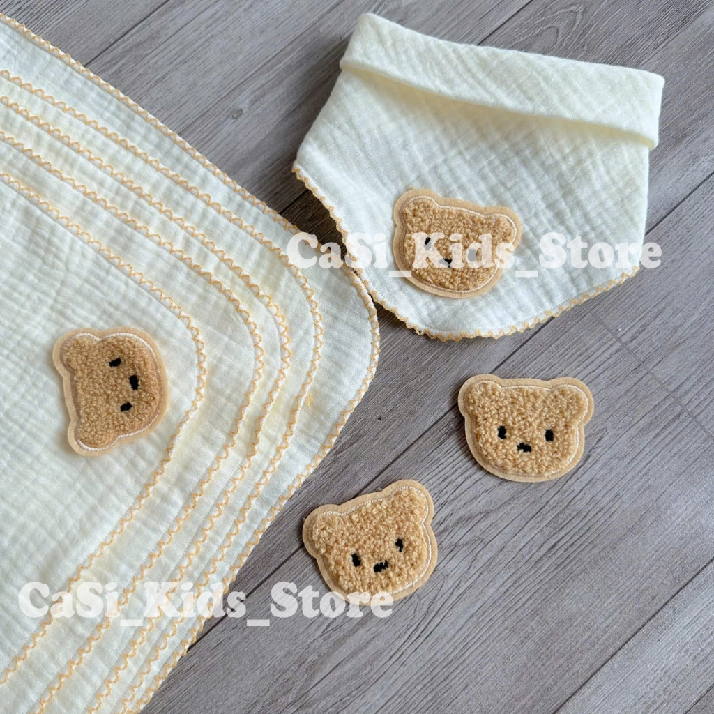 Khăn yếm xô tam giác Muslin 4 lớp cao cấp cho bé sơ sinh, bé trai, bé gái viền rore màu trắng CaSi