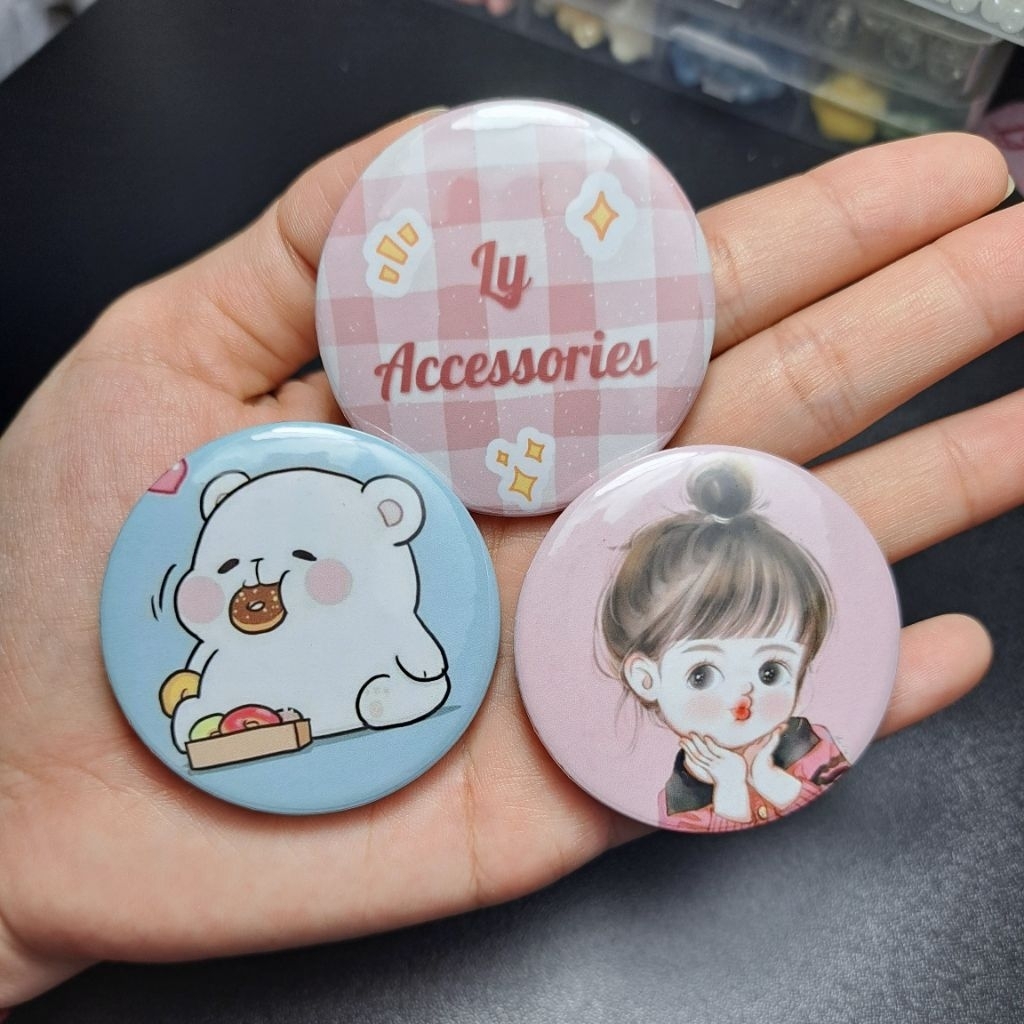 Huy hiệu cài áo, pin cài 4,4cm 5,8cm IN THEO YÊU CẦU | Shopee Việt Nam