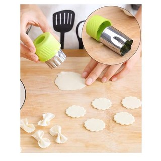 Khuôn Đa Năng Tạo Hình Hoa Quả, Thiết Kế Độc Đáo cho nhiều hình thù sinh động và bắt mắt.