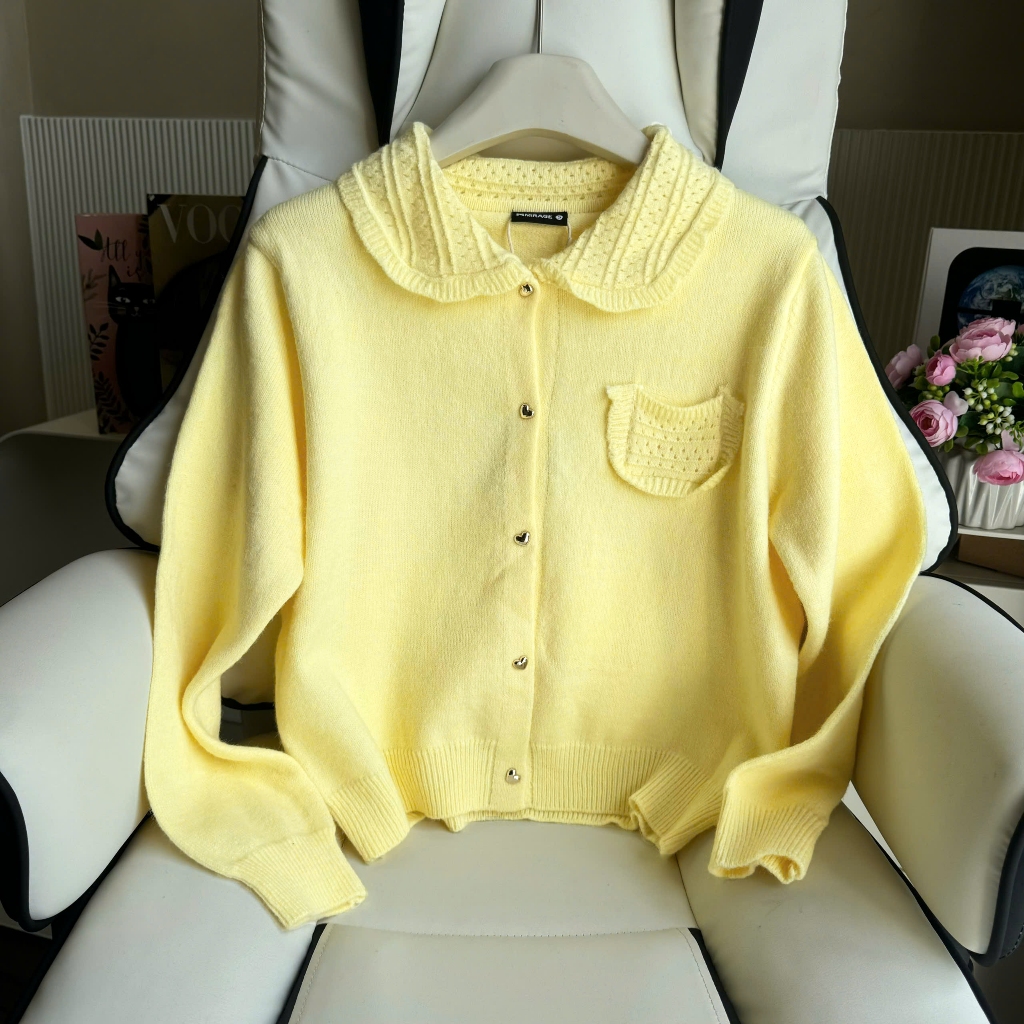Áo Khoác Cardidgan Mirage Túi Thêu Vàng Xinh Xắn Local Brand Chất Len Mềm Mịn.