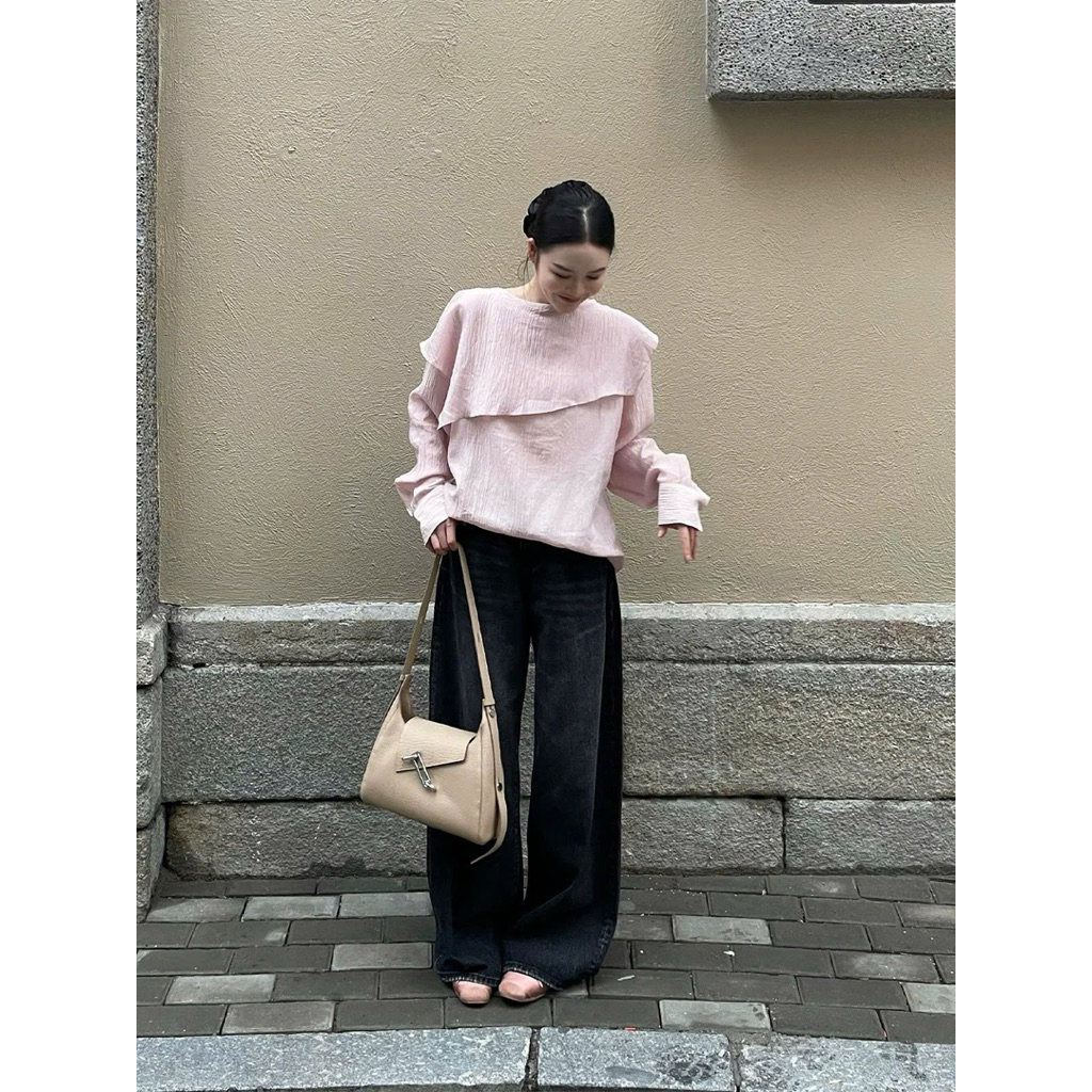 Áo hồng pastel cổ tròn tà trước Onni st