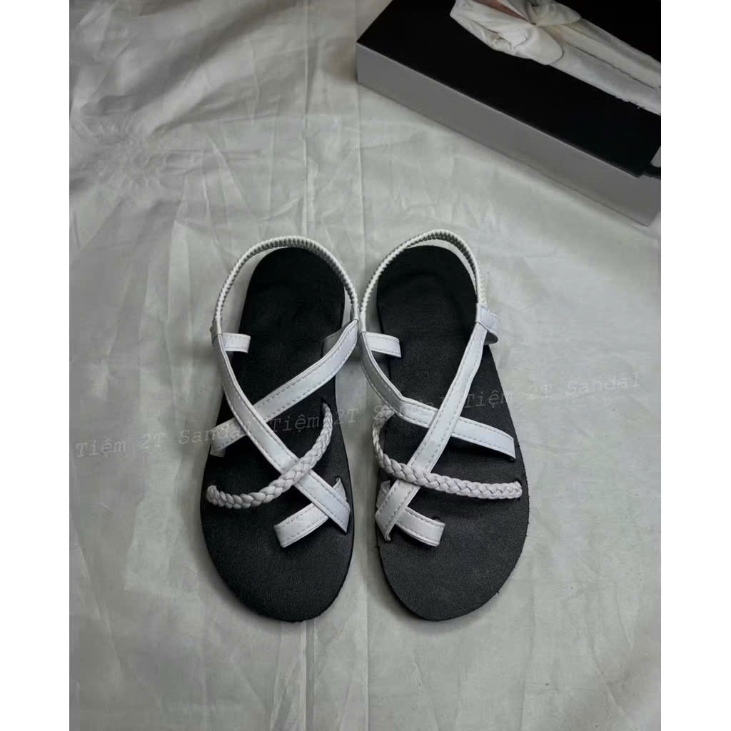 Dép sandal quai chéo phong cách Hàn Quốc – kiểu dáng unisex trẻ trung, bền đẹp