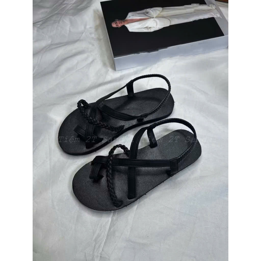 Dép sandal quai chéo phong cách Hàn Quốc – kiểu dáng unisex trẻ trung, bền đẹp