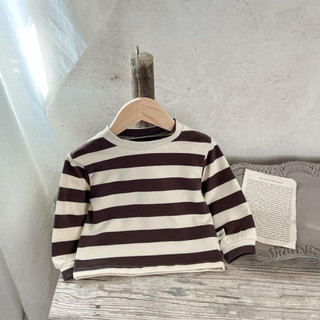 Set bodysuit yếm + áo thun kẻ ngang cho bé