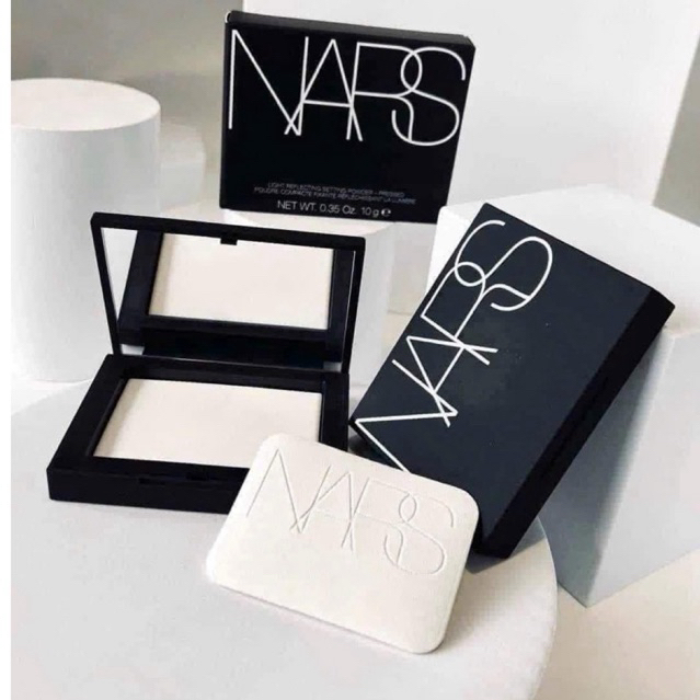Phấn Phủ Nars Light Reflecting Setting phấn phủ thủy tinh nén