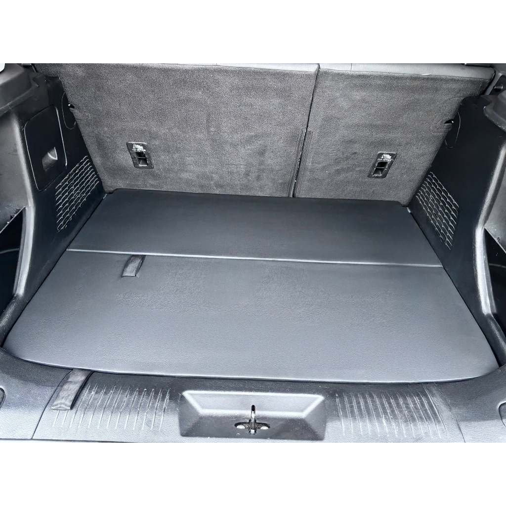 [Trả hàng nếu không ưng] Tấm ngăn chia cốp dưới xe VF6, VF7, gỗ MDF nhập khẩu