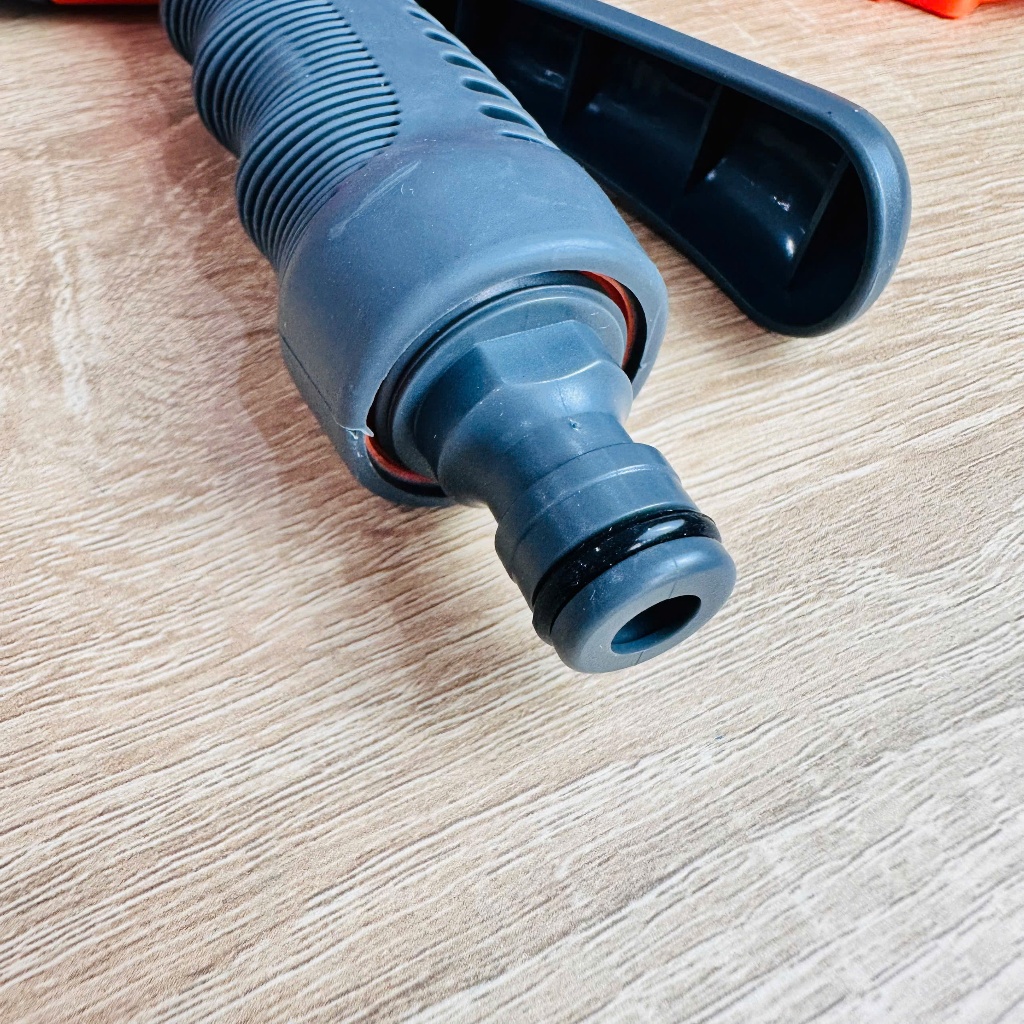 VÒI TƯỚI CÓ ĐIỀU CHỈNH HARDEN 633141 – PHUN MẠNH, ĐIỀU CHỈNH LINH HOẠT, DỄ DÀNG SỬ DỤNG