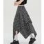 Chân váy caro dáng dài bất đối xứng màu xám phong cách vintage cá tính | KHAO Boutique