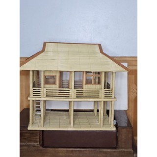 Mô hình nhà sàn Bác Hồ làm từ nan trúc mái nhà rộng 43cm
