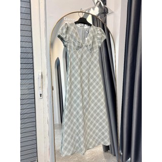 𝐊𝐚𝐭𝐚𝐫𝐢𝐧𝐚 𝐃𝐫𝐞𝐬𝐬 - Đầm caro nữ cổ V dáng dài nhien.official NDL00007