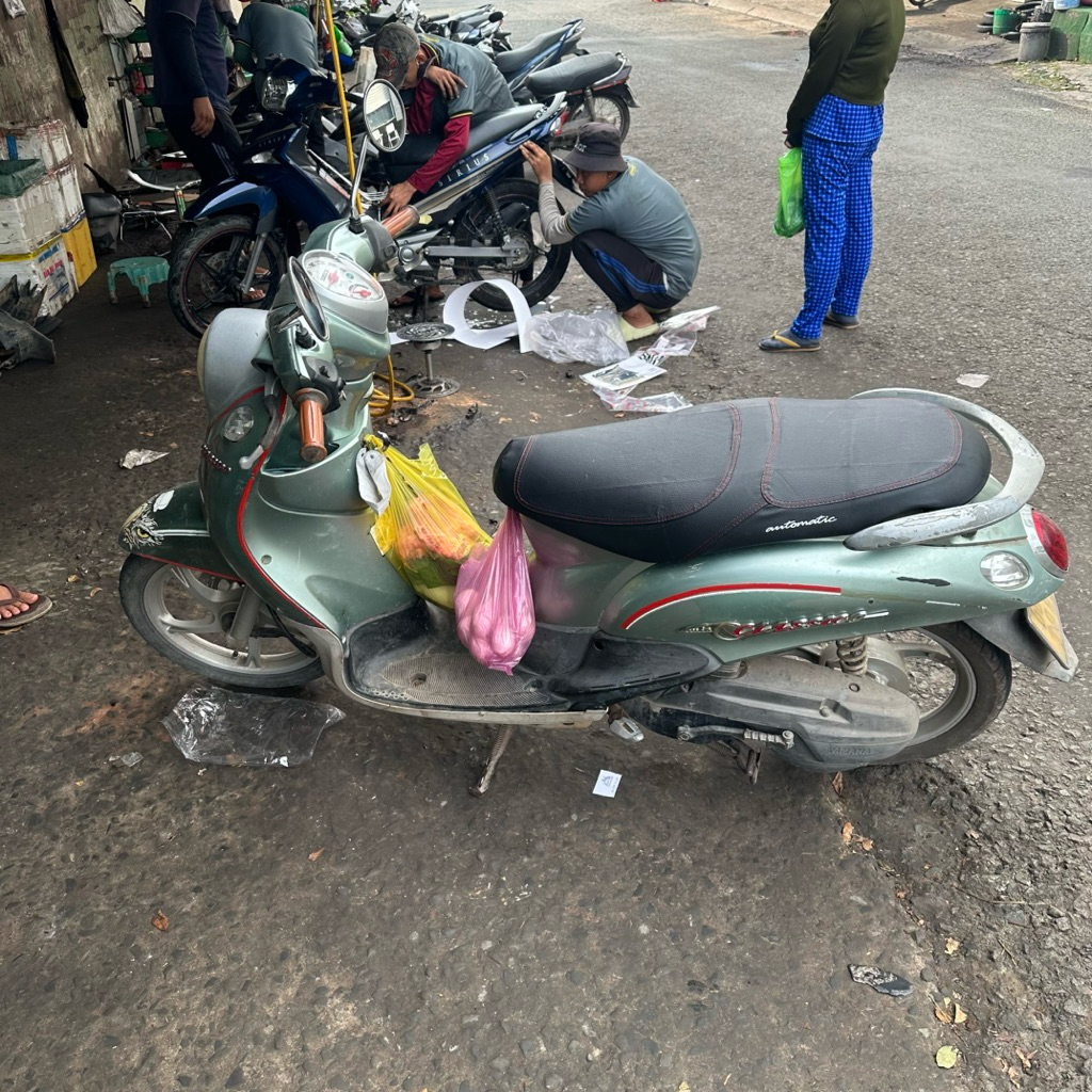 Da yên Yamaha Mio Classico kiểu zin (sử dụng kim bọc yên)
