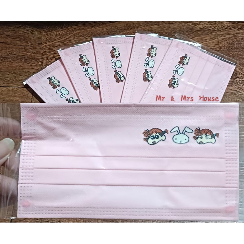 (Set 10/50c) Khẩu Trang Hoạt Hình Gia Đình Shin Người Lớn