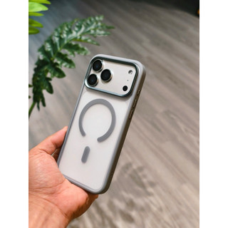 ỐP lưng MUTURAL MIST nhám mờ chống bám vân tay, tích hợp từ tính dành cho iphone 17promax 17pro