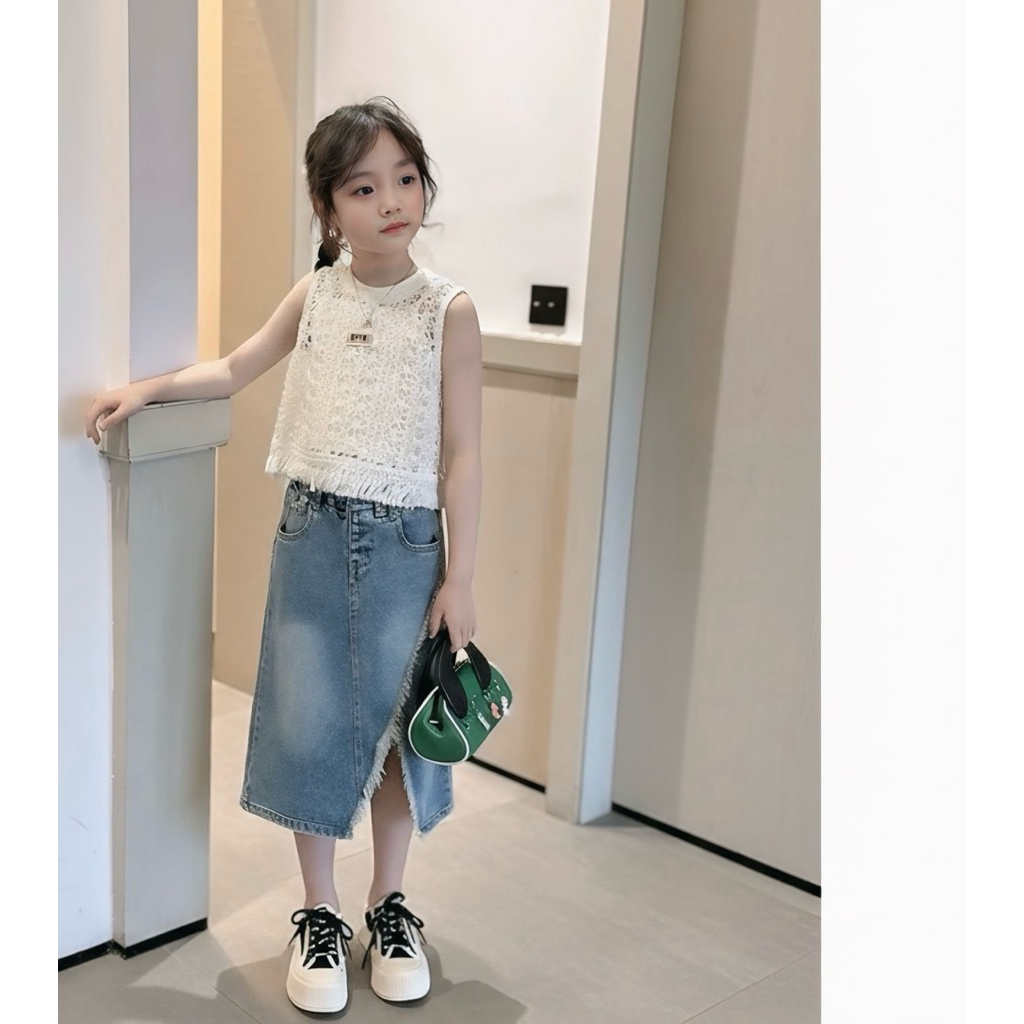Bộ áo ren và chân váy jean xẻ đùi thời trang mẹ và bé gái 12-55kg , Sét bộ áo ren chân váy thích hợp đi chơi , đi dựtiệc