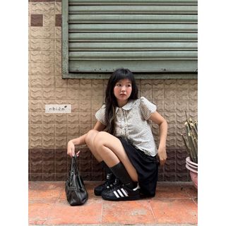 𝐑𝐞𝐛𝐞𝐥 𝐓𝐨𝐩 - Áo sơ mi cổ sen, áo caro tay phồng phong cách Hàn Quốc nhien.official NAS00027