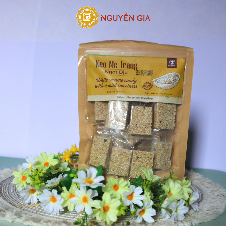 Kẹo Mè Trắng Mix Hạt Bí Xanh Bigfarm 300g NGDAV086