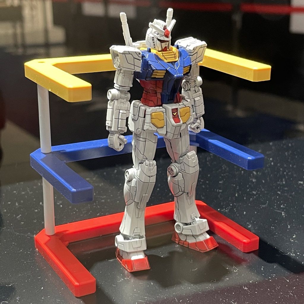 Mô Hình Lắp Ráp 1/200 RX-78F00 Gundam (New Seal)
