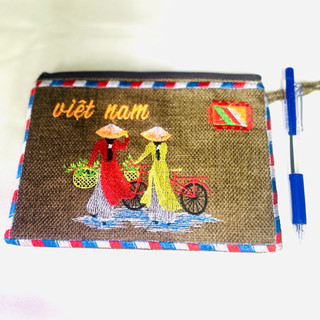Ví thêu quà tặng lưu niệm Việt Nam (giá 1 cái màu ngẫu nhiên)
