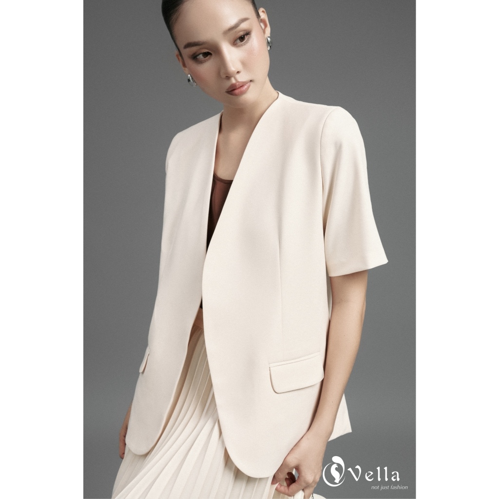 Áo blazer nữ ngắn tay công sở màu đen, kem, nâu Vella VAK25083