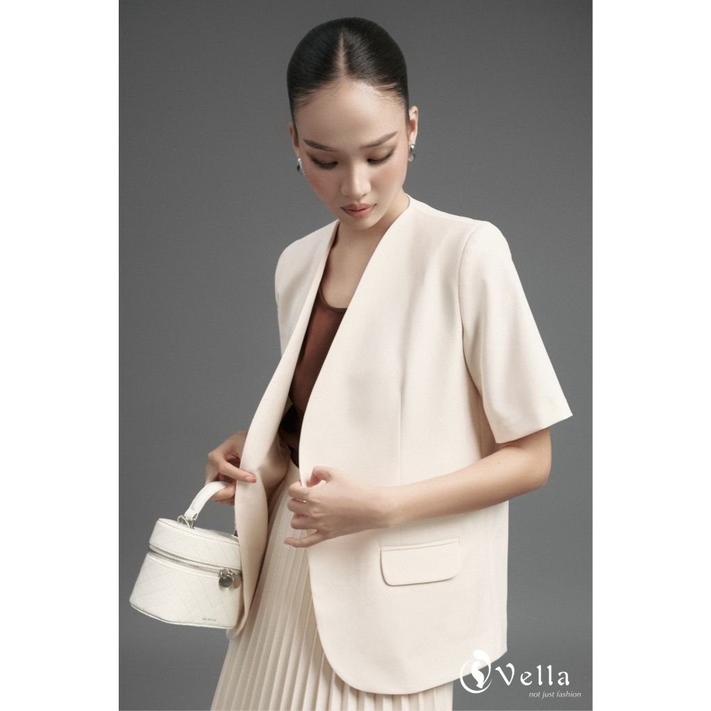 Áo blazer nữ ngắn tay công sở màu đen, kem, nâu Vella VAK25083