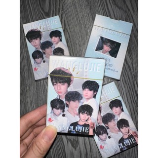 Vương Lỗ Kiệt - TF Gia tộc F4 | Hộp thẻ card laser 50 tấm F3 | Lomo lomocard card laser TF Family Wang LuJie 2026