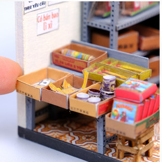 Mô Hình Sài Gòn Xưa - Thế Giới Tí Hon - CH135-02 - Tháng 7