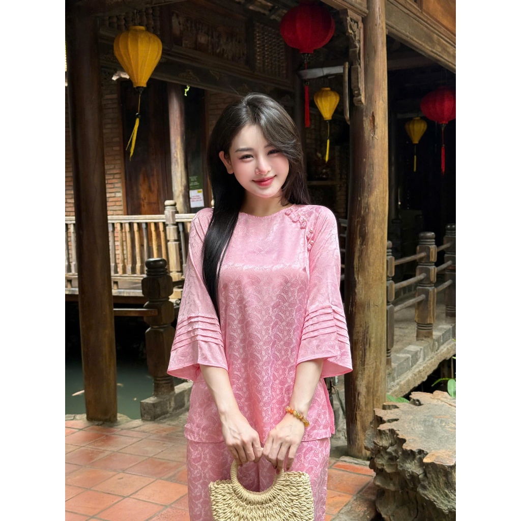 Pháp phục đi chùa cổ tròn đính khuy tết họa tiết tằm lông công Đồ lam đi lễ cách tân tay lỡ xếp ly mềm mát Sang trọng