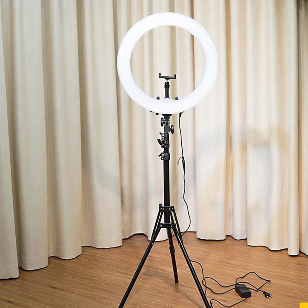 Đèn Livestream Size 45 Đi Kèm Chân Đỡ Đèn Bằng Sắt Siêu Sáng, Sử Dụng Siêu Tiện Lợi