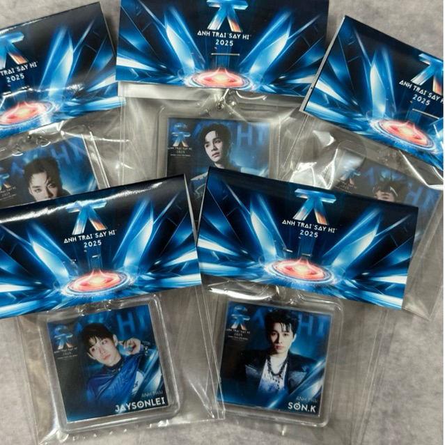 [Mua 5 tặng 1] Móc khoá nhựa/Keyring chương trình Anh trai say Hi 2025 30 anh trai (Đọc mô tả để biết thêm thông tin)