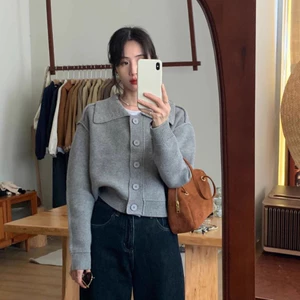 🧶 Áo Khoác Len Có Cổ Nữ – Dáng Vừa, 3 Màu Basic (Xám / Tím / Be – Size M→3XL)