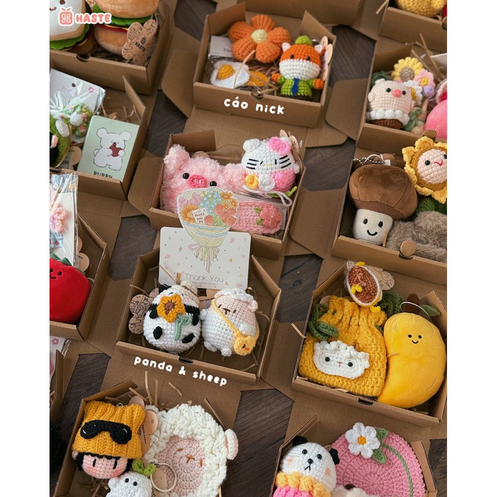 [MỖI SET ĐỀU CÓ THIỆP] Set Quà Mộc Mạc Mix Gấu Bông Móc Khoá Gương Handmade Tổng Hợp Đáng Yêu Cho Bạn Nữ Giftset