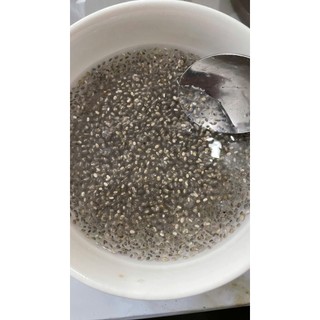 10g hạt chia đen hỗ trợ tiêu hoá cung cấp năng lượng dùng chưng yến nấu sâm