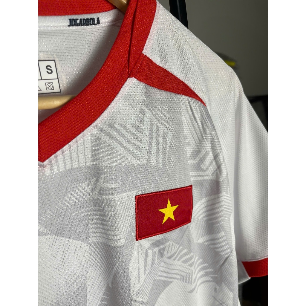 (FREE SHIP) Bộ Quần Áo Bóng Đá Đội Tuyển Việt Nam Mùa Giải 2025/2026 , Áo Đá Banh Việt Nam - Vải Polyester Gai Thái Cao