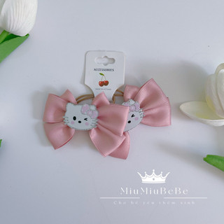 Set 2 kẹp nơ gắn charm hello kitty xinh yêu cho bé