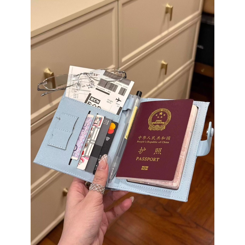 ✈️ Ví đựng hộ chiếu siêu xinh – nhỏ gọn mà tiện cực!