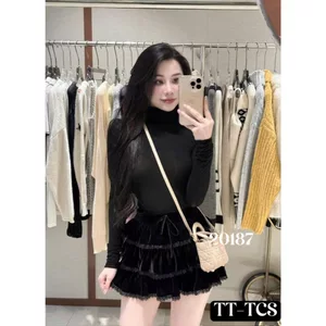 Áo thun giấy cổ lọ mỏng dài tay co giãn