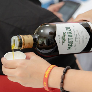 [BIG SALES] Dầu olive nguyên chất Bianco hiệu Masturzo – chai 250ml / 1L (Extra Virgin Olive Oil – White Label)