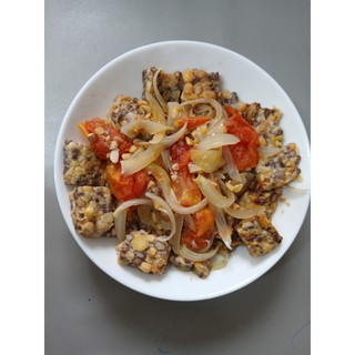 TEMPEH ĐẬU NÀNH 100% (SỐ 9) – GÓI LÁ CHUỐI – NON-GMO – ĐẠM THAY THỊT, ĐẬU HŨ