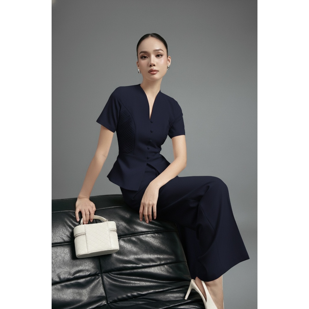 Set công sở nữ CELA áo peplum ngắn tay tôn dáng & quần culottes ống suông hack chân Vella VA25078