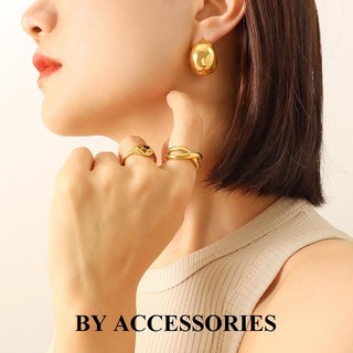 Bông tai nữ titan kiểu ghim dáng chữ C rỗng dáng hạt đậu to cổ điển mạ vàng 18K không gỉ WE2521