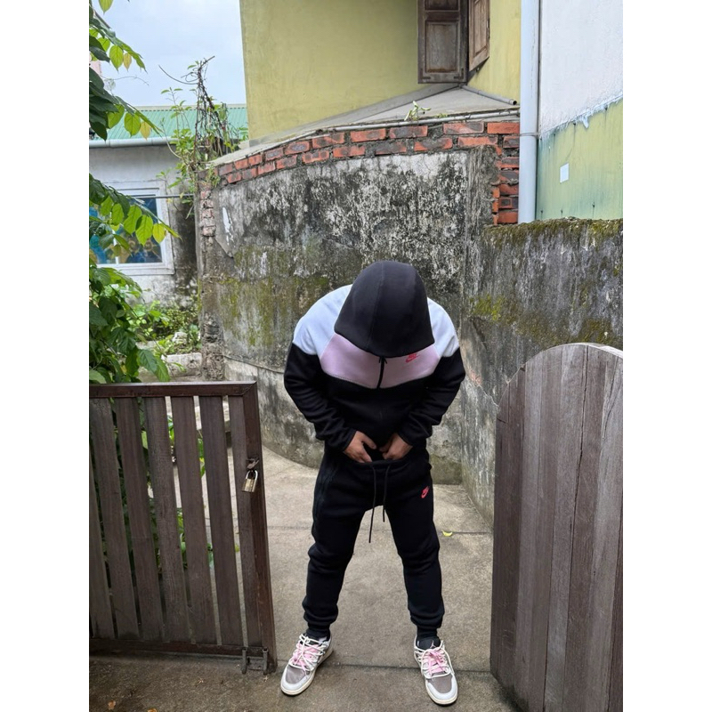 Teckk pink Hot hit ss2025