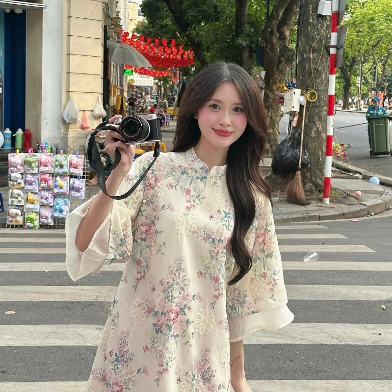 Áo dài CÁT TIÊN tay hai lớp cổ trụ thêu hoa nhã nhặn kèm quần lụa TAM AD03
