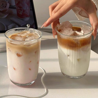 Ly thuỷ tinh miệng loe phong cách Hàn Quốc tối giản