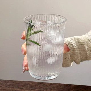Ly thuỷ tinh miệng loe phong cách Hàn Quốc tối giản