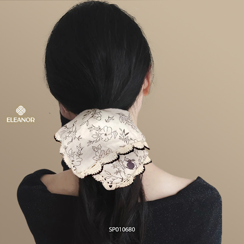 Dây buộc tóc nữ scrunchies Eleanor Accessories họa tiết hoa lá viền đen phụ kiện tóc cột tóc 10680