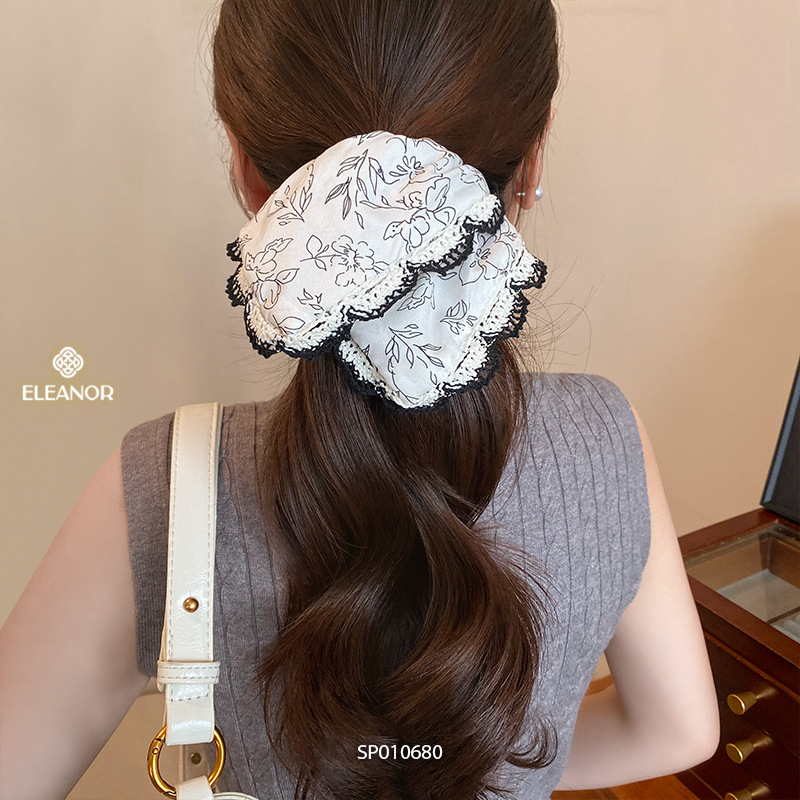 Dây buộc tóc nữ scrunchies Eleanor Accessories họa tiết hoa lá viền đen phụ kiện tóc cột tóc 10680